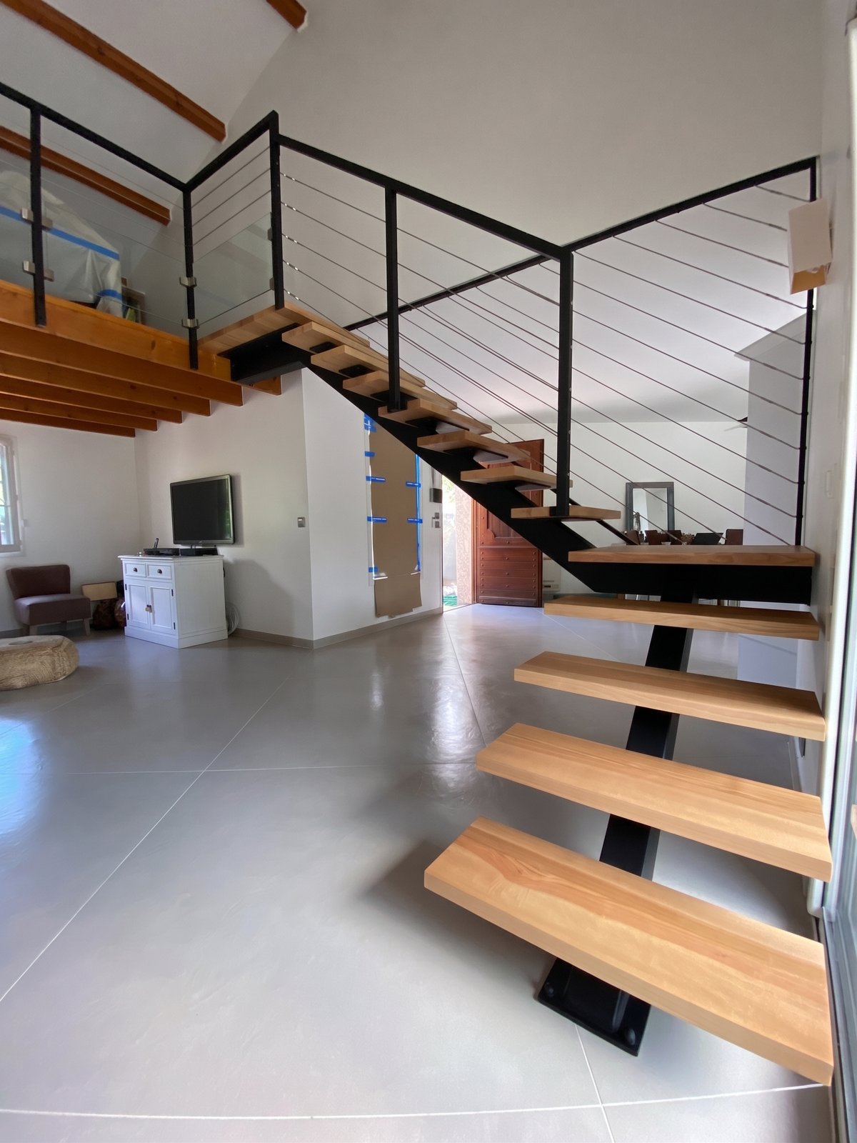 Escalier design métal et chêne