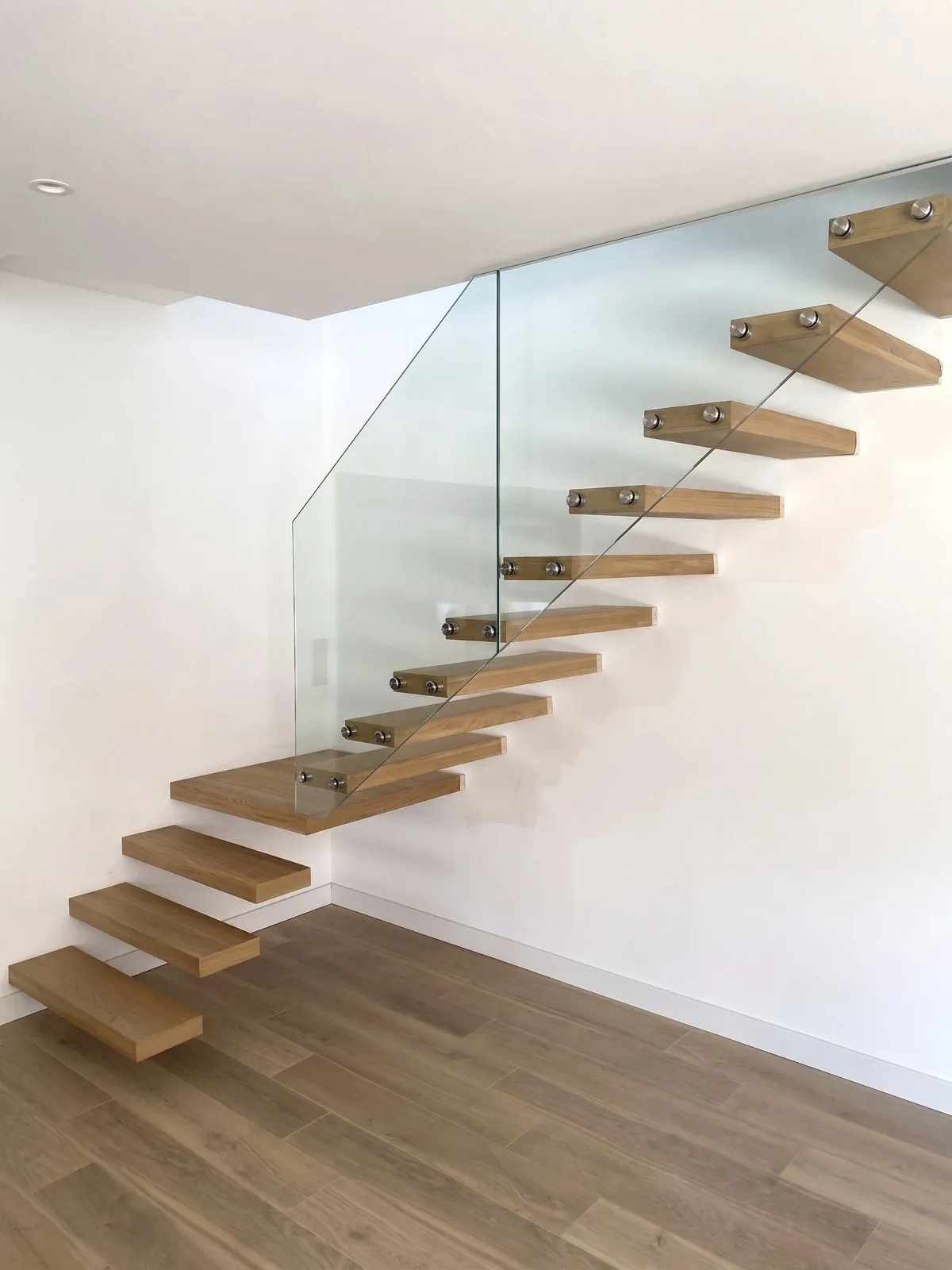 Escalier sur mesure acier et bois — Boulogne-Billancourt